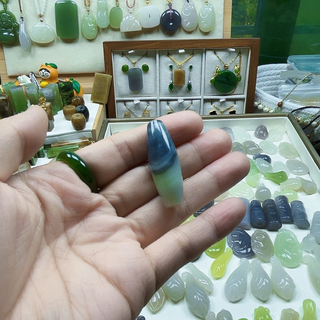 ᰔ***࿐和田玉未镶嵌吊坠(不含链)