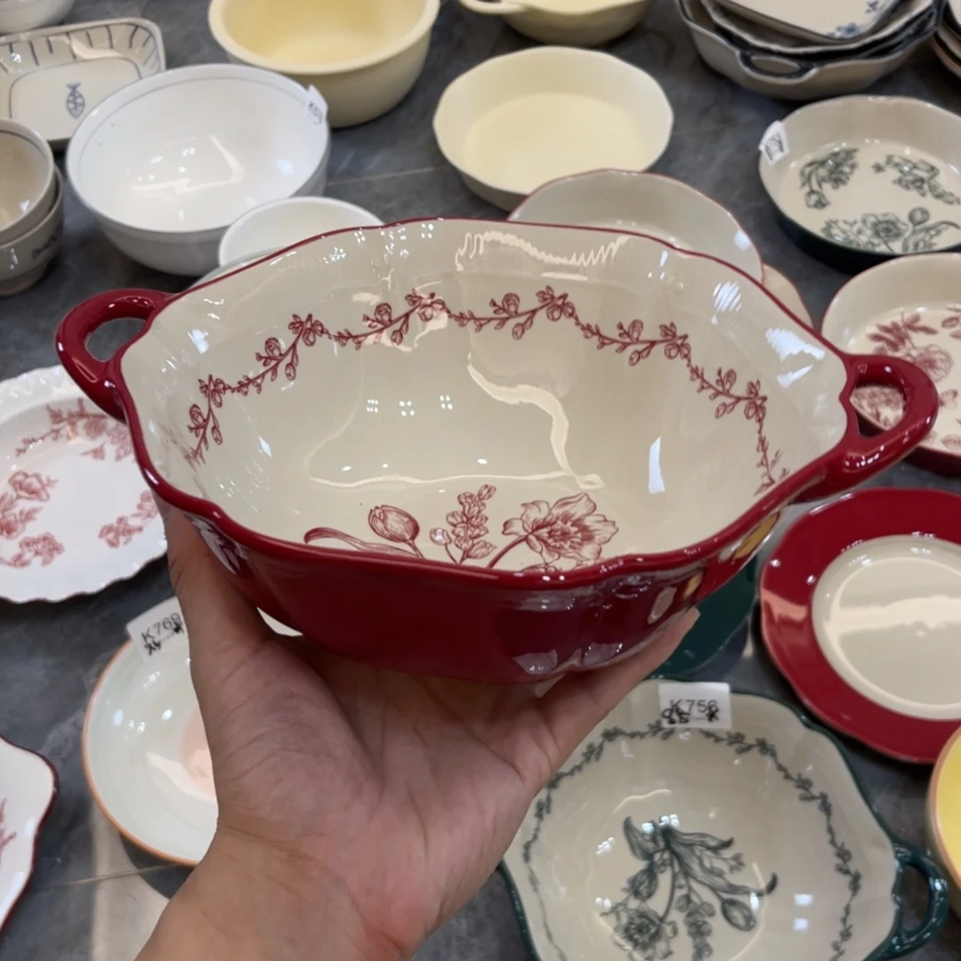 陶瓷微瑕餐具介意勿拍，满18飞！