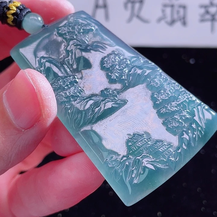 翡翠颈饰未镶嵌999999999