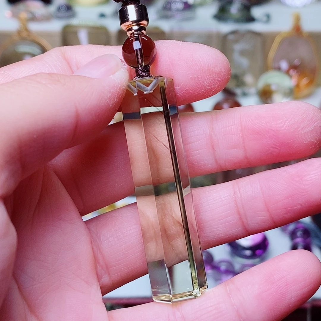 未镶嵌吊坠(赠链)水晶