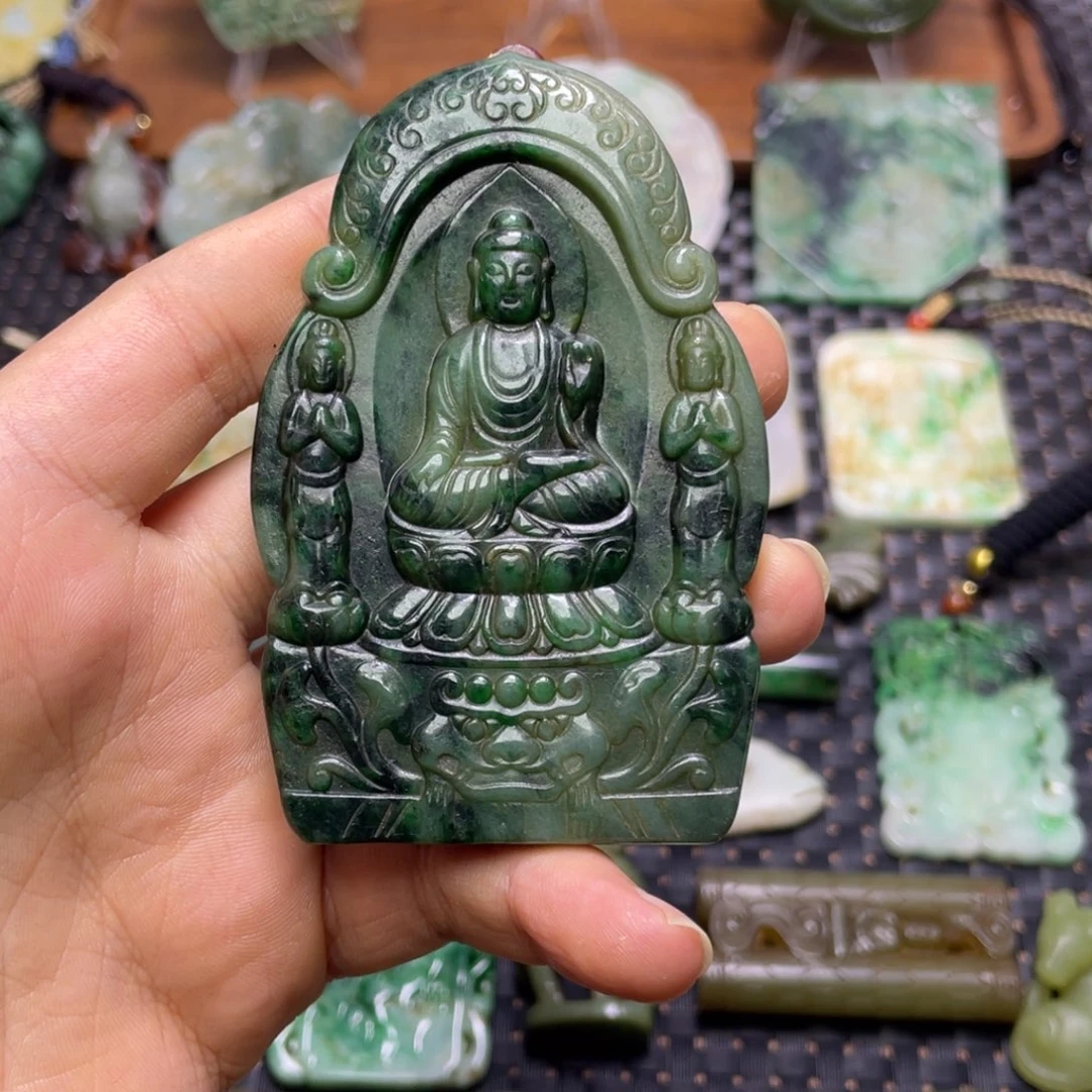 *****翡翠未镶嵌颈饰翡翠颈饰未镶嵌