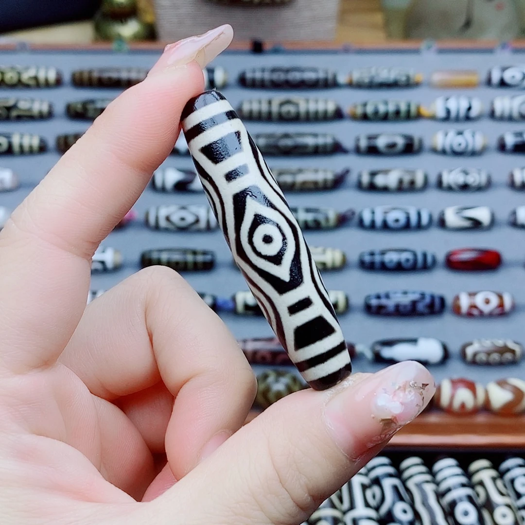 男***败玛瑙/玉髓未镶嵌颈饰