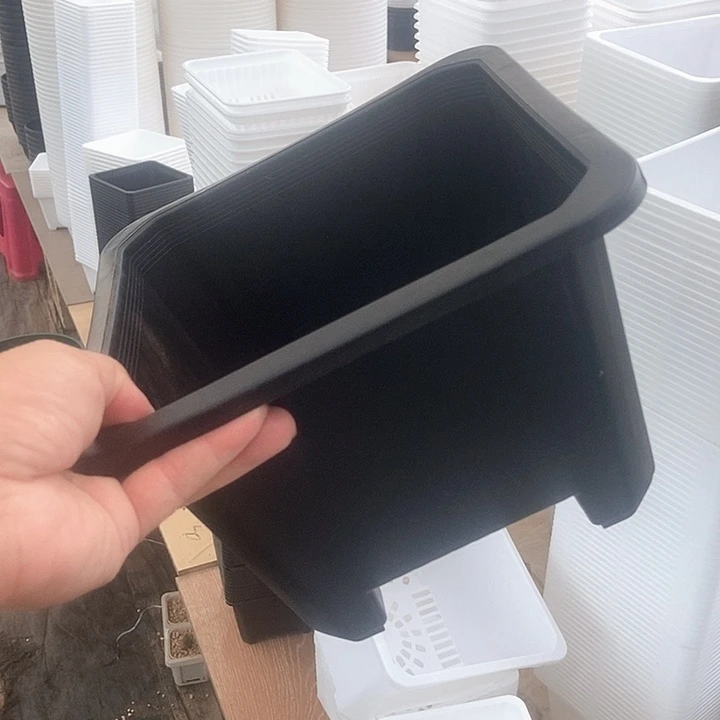 220黑方盆10个口21高15厘米