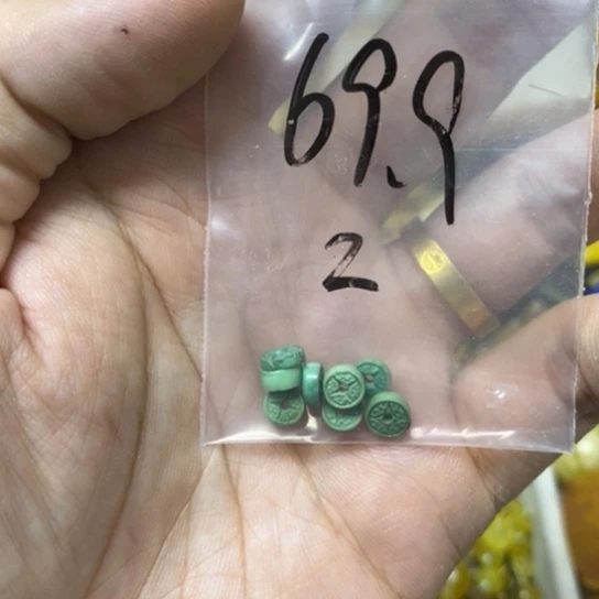 蜜蜡未镶嵌裸石多样性发货其二