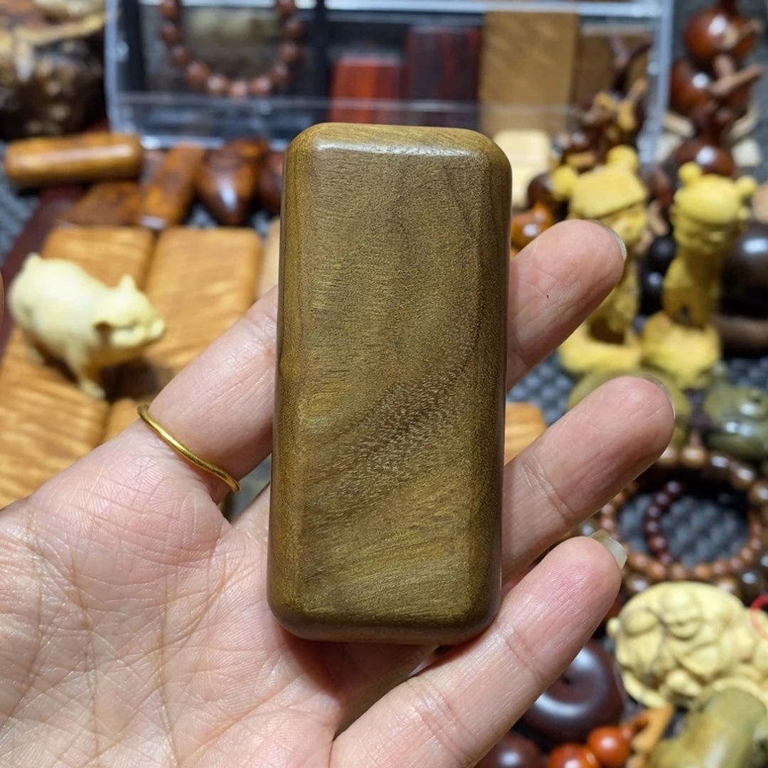 大果紫檀（缅甸花梨）小**食