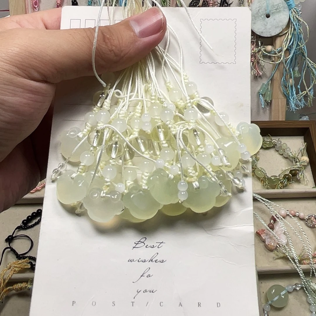 蛇纹石玉合金颈饰