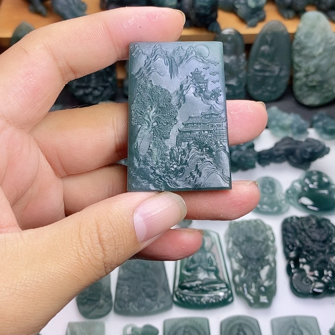 定制翡翠未镶嵌山水