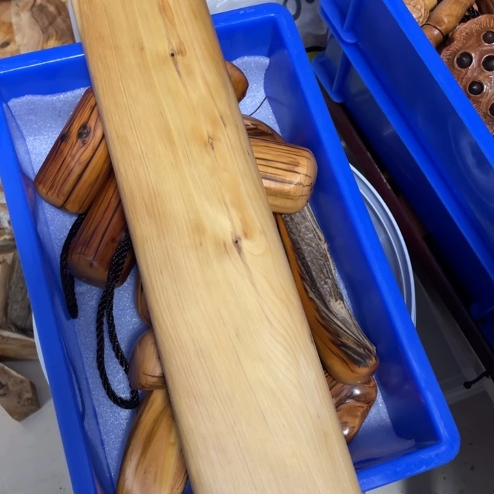 柏木般*太行崖柏键盘托