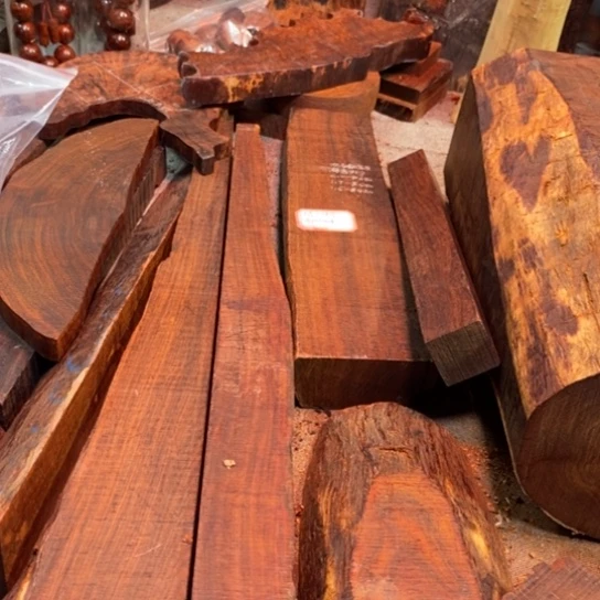 檀香紫檀（小叶紫檀）T****o