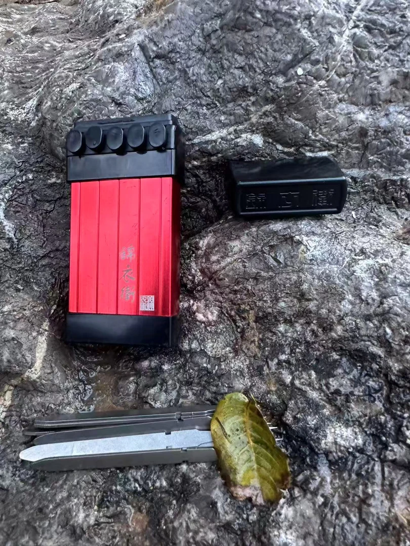 户外应急装备不锈钢多功能合法用品工具随身便携黑科技