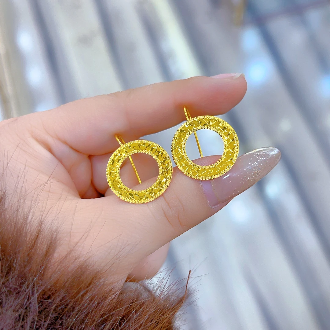 铜合金耳饰 伊帕尔阿依新款耳饰 يېڭلىق ئالتۇن پاسۇن ھالقا 气质