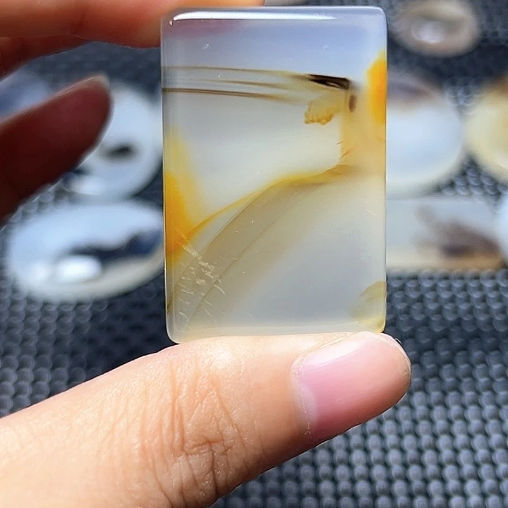 玛瑙/玉髓未镶嵌珠宝半成品