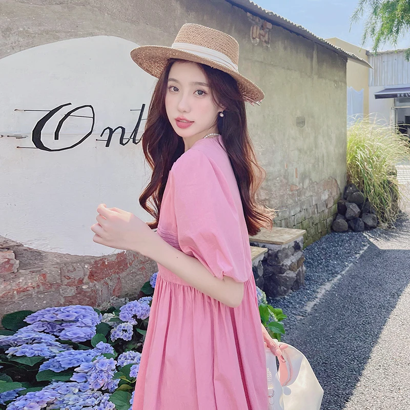 法式甜美减龄泡泡袖连衣裙女2025夏季新款韩版收腰显瘦圆领a字裙