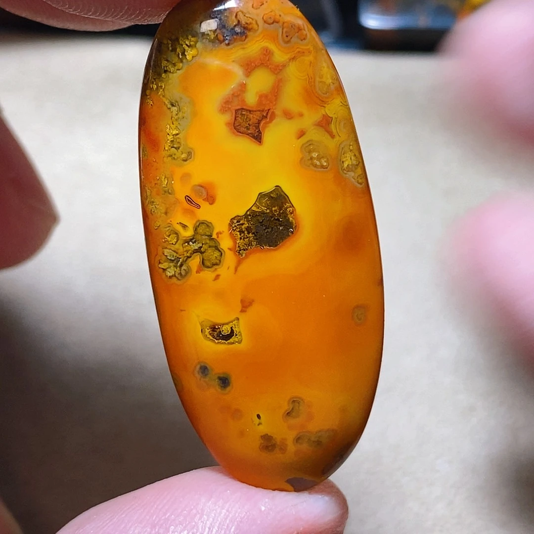 未镶嵌颈饰玛瑙/玉髓开*箭