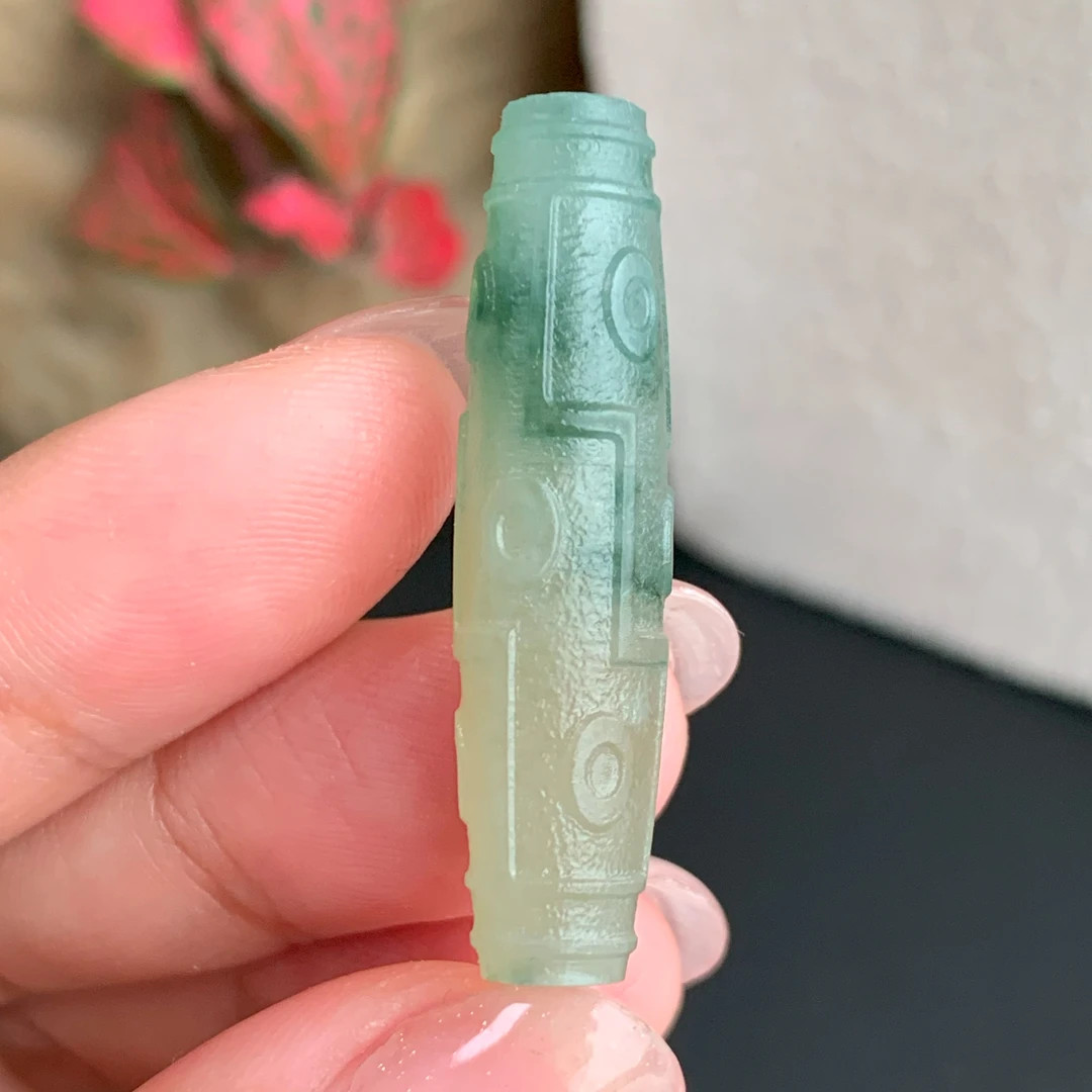 【自然光实拍】清澈 天然翡翠A货黄翡飘花珠子吊坠 定制毛货未抛光