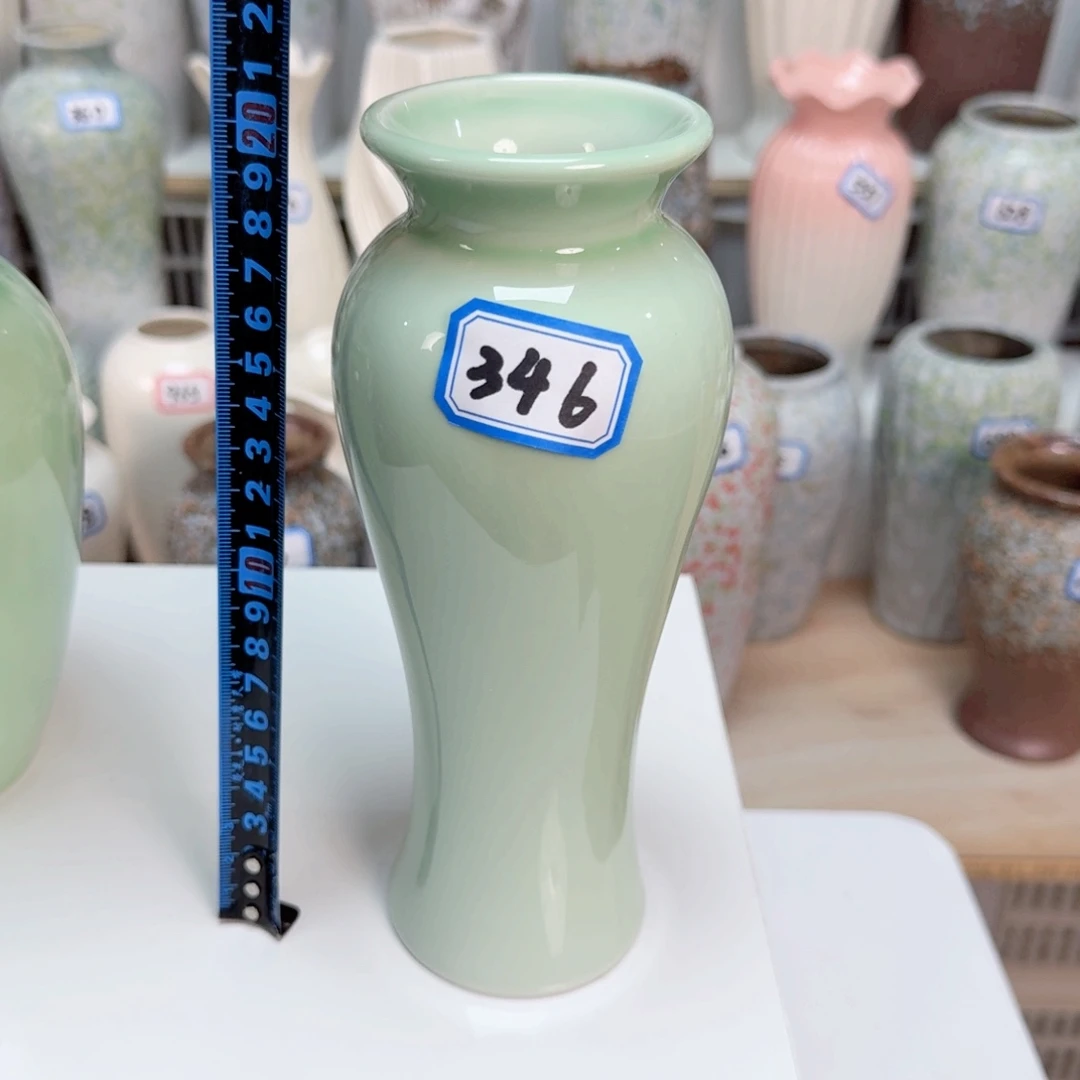 346号陶瓷高20厘米一个