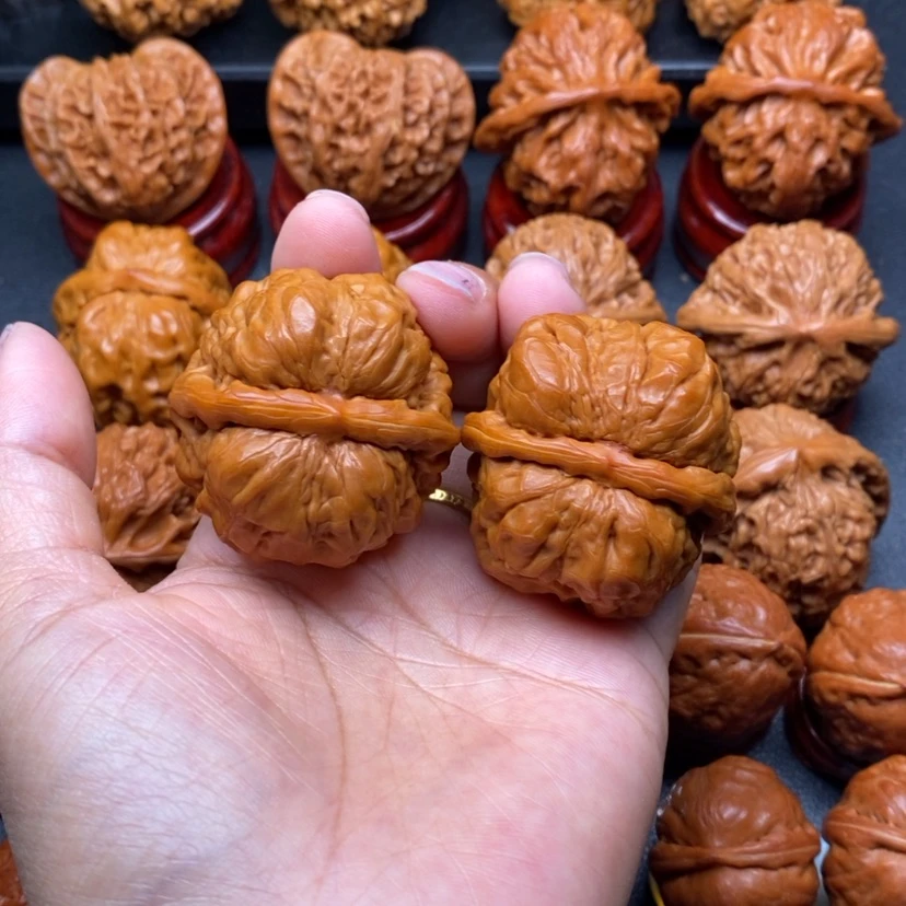 【闪购商品】文玩核桃把件41蛤蟆练手