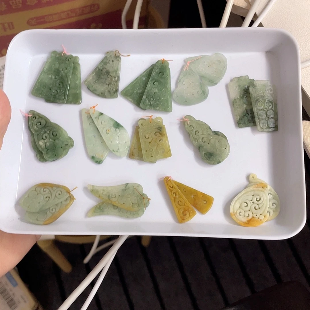 定制翡翠未镶嵌林*晨翡翠