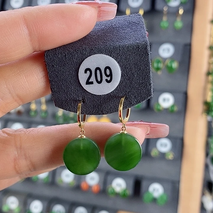 和田玉耳饰18K金镶嵌