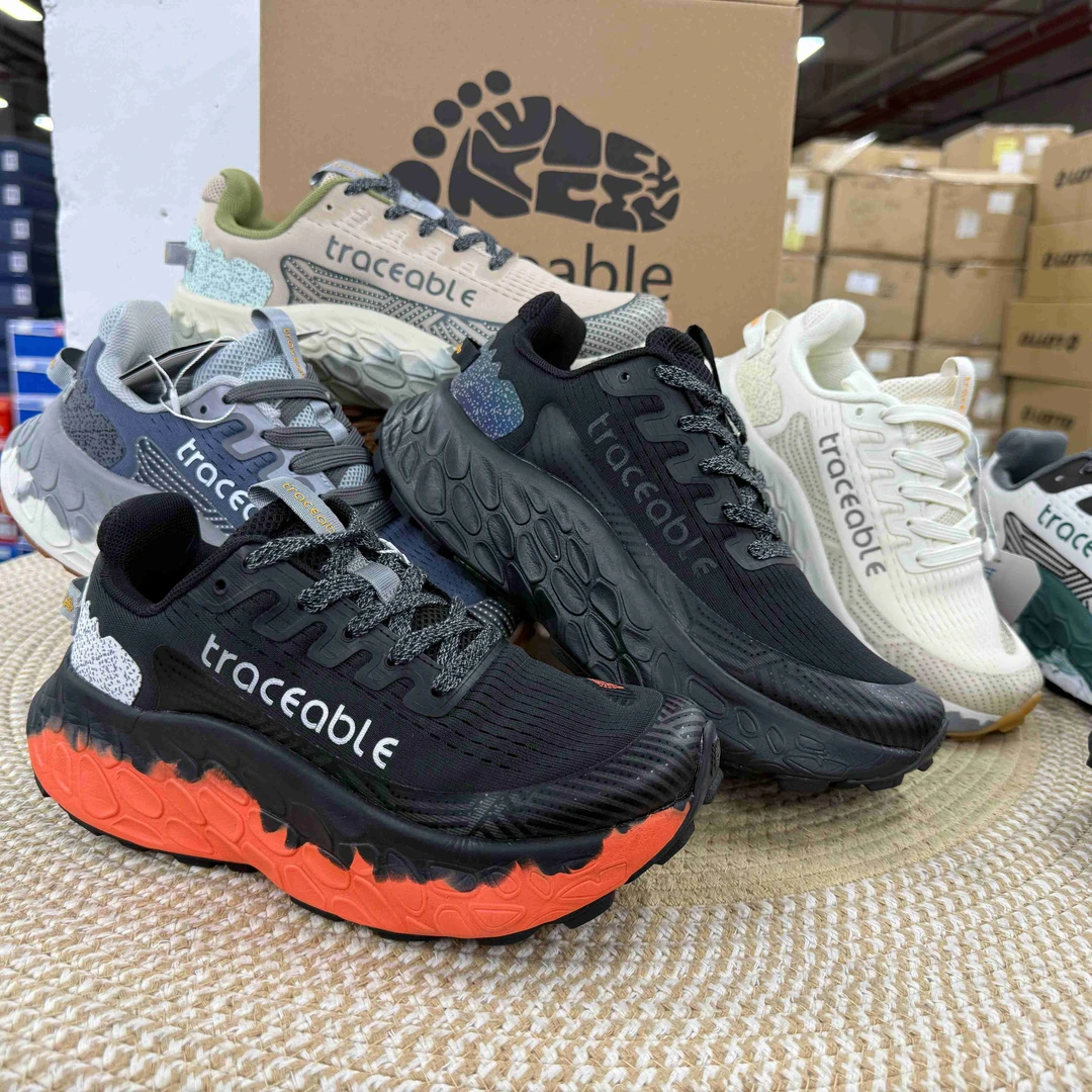 D180（运动码）男女款 百搭网面飞织轻便厚底休闲时尚运动鞋1仓