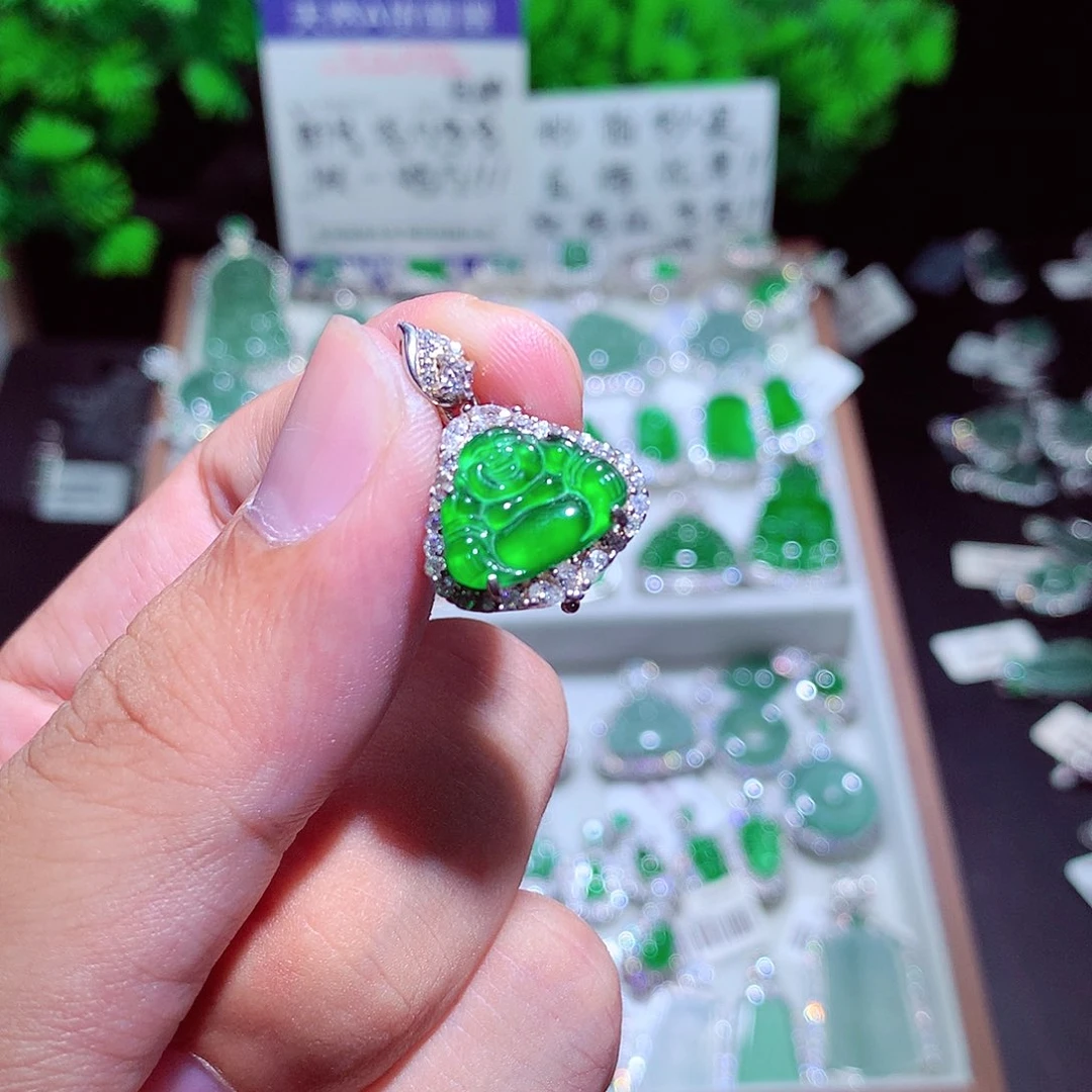 颈饰未镶嵌翡翠翡翠