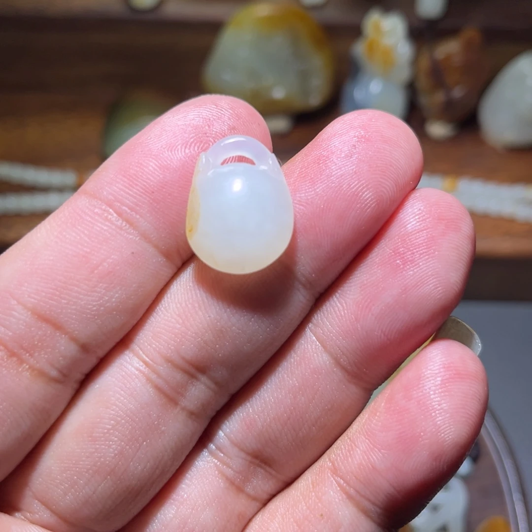 和田玉未镶嵌手机链