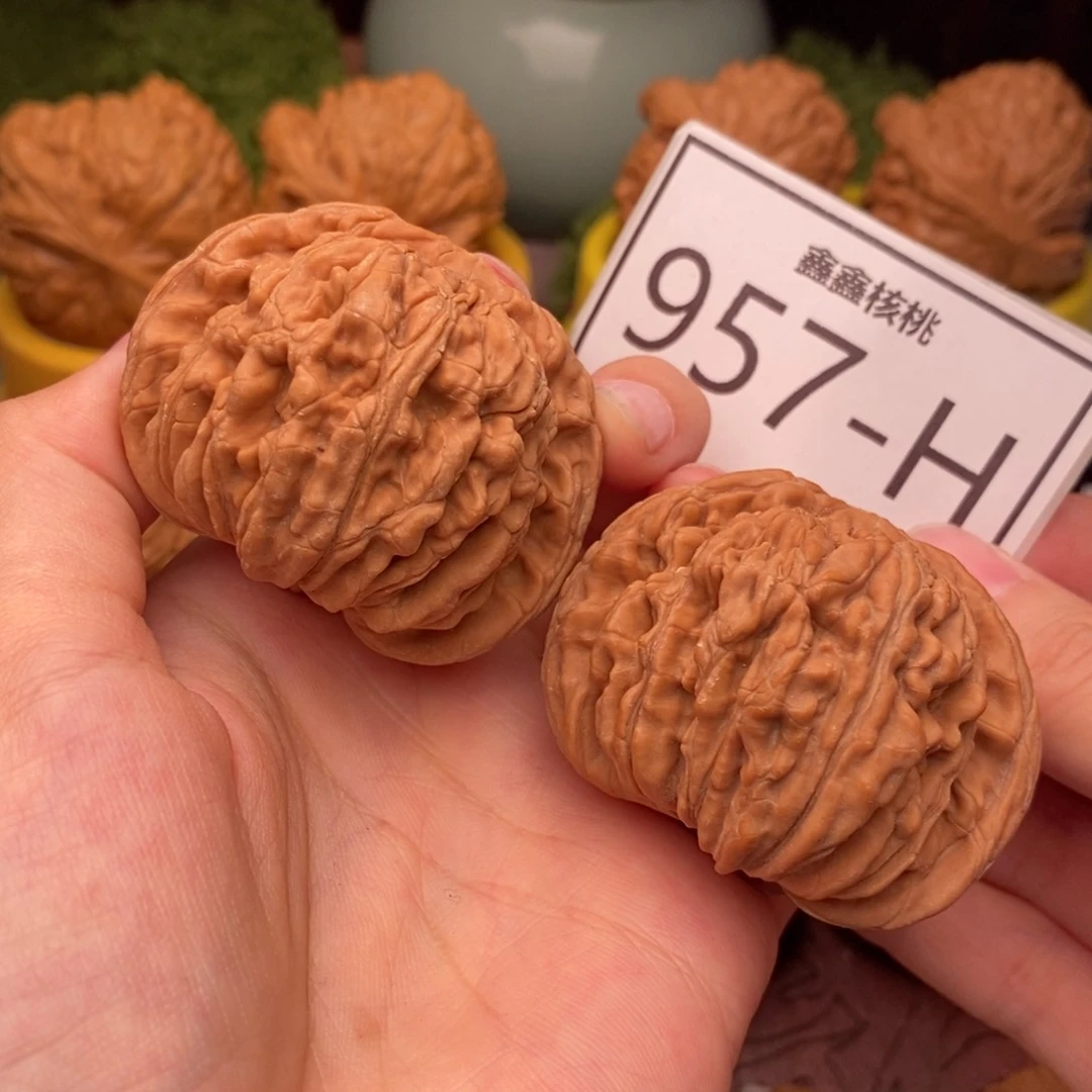 文玩核桃把件四座楼49