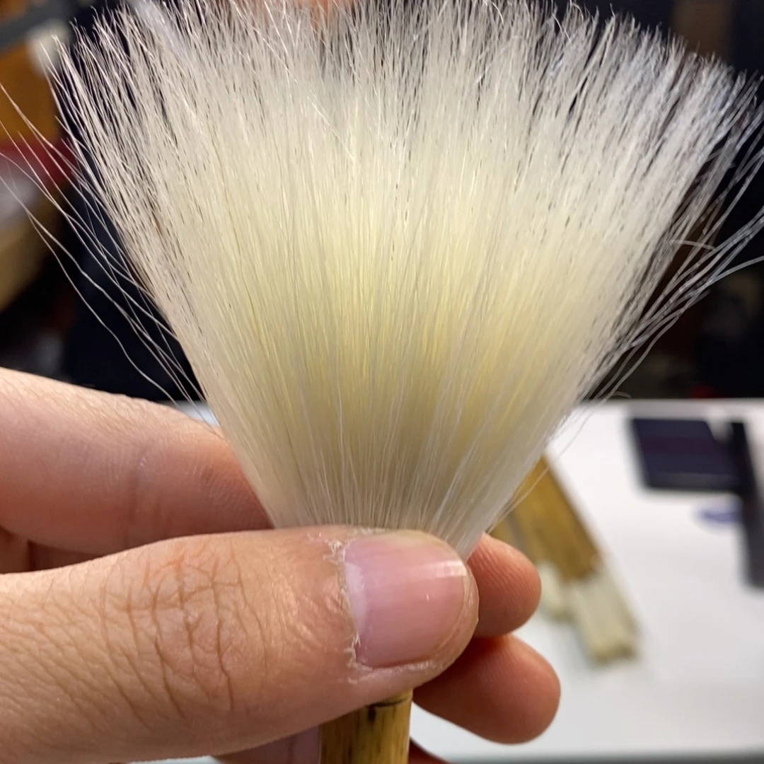 放漏04号，7.3出峰，0.7口径，纯细嫩光峰羊毫