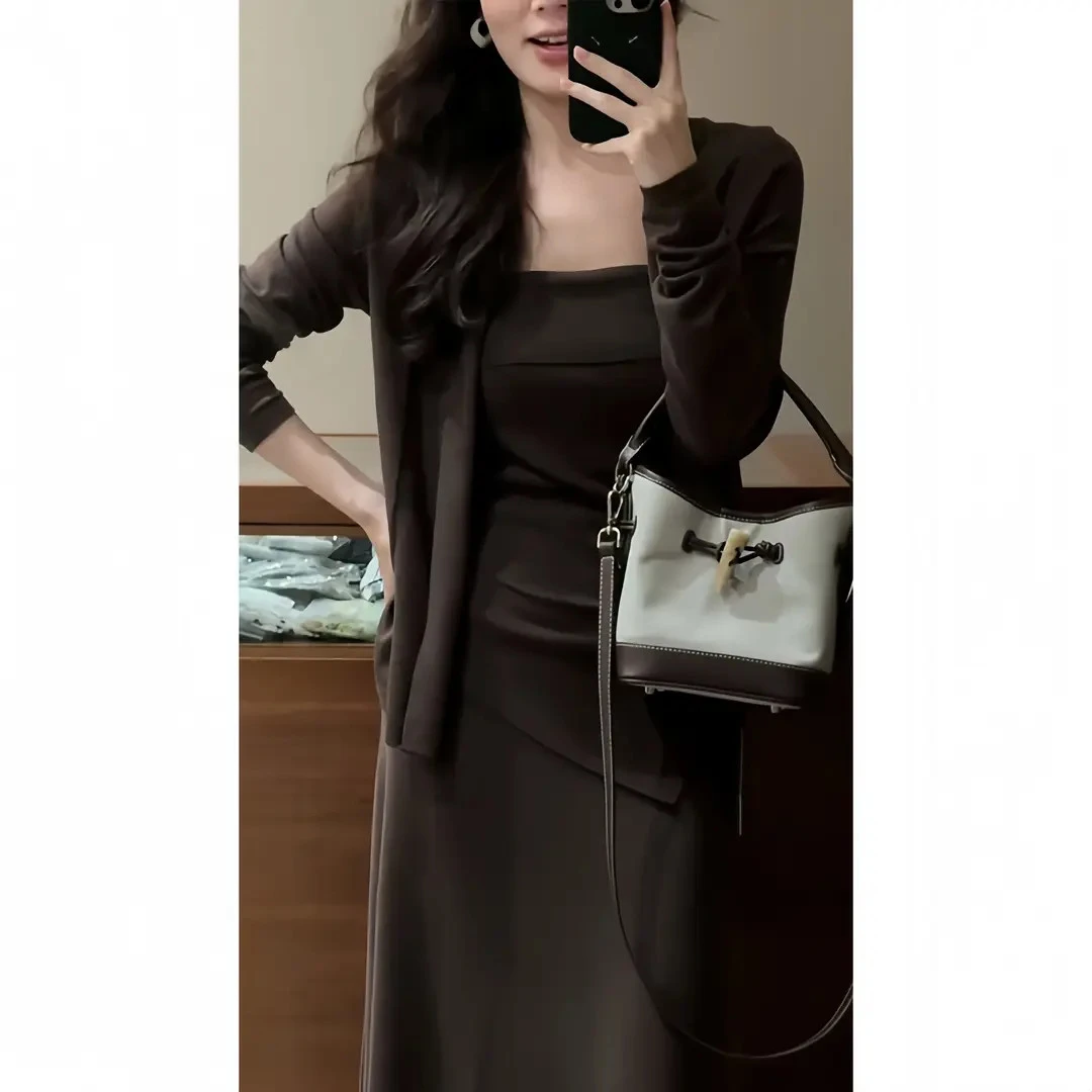 2025早秋新款女法式气质修身百搭长袖开衫吊带背心高腰显瘦半身裙