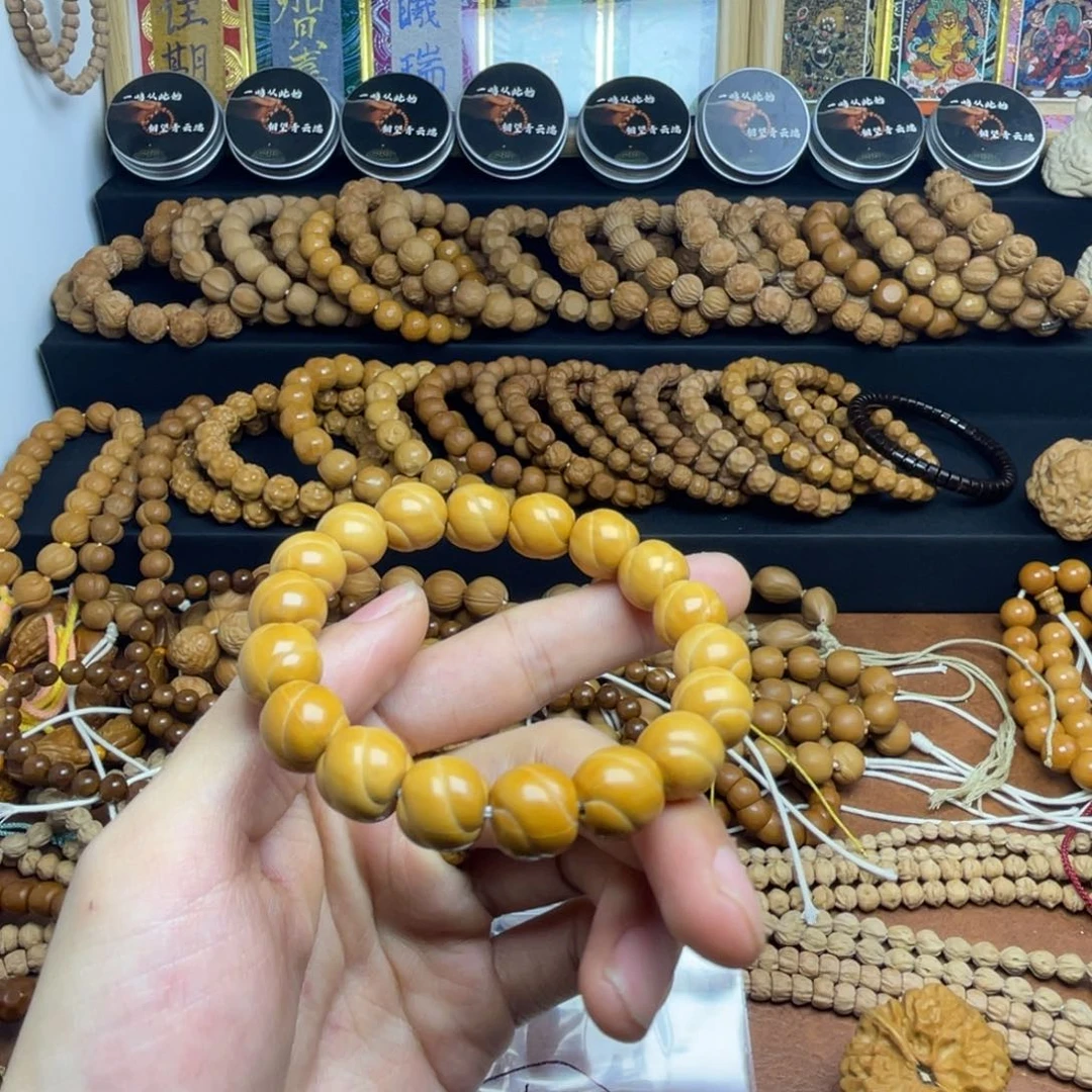 藕***糖手串猴头核桃手串