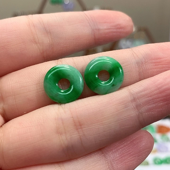 未镶嵌翡翠耳饰星*裸石一对