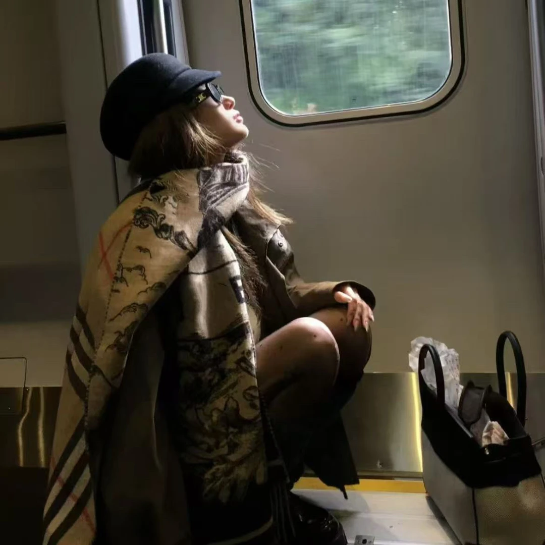 2025海外版牛货秋冬双面羊绒经典百搭围巾