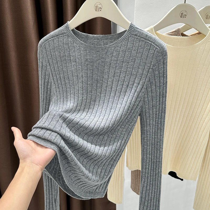 灰色精致圆领小衫秋季新款内搭针织衫上衣女设计感长袖修身打底衫