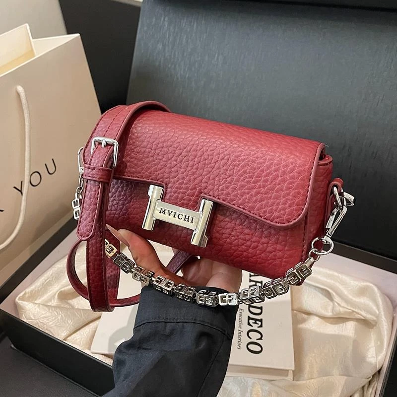 日本无印MUJ红色女士包包2025新款潮高级感百搭斜挎包春夏时尚链