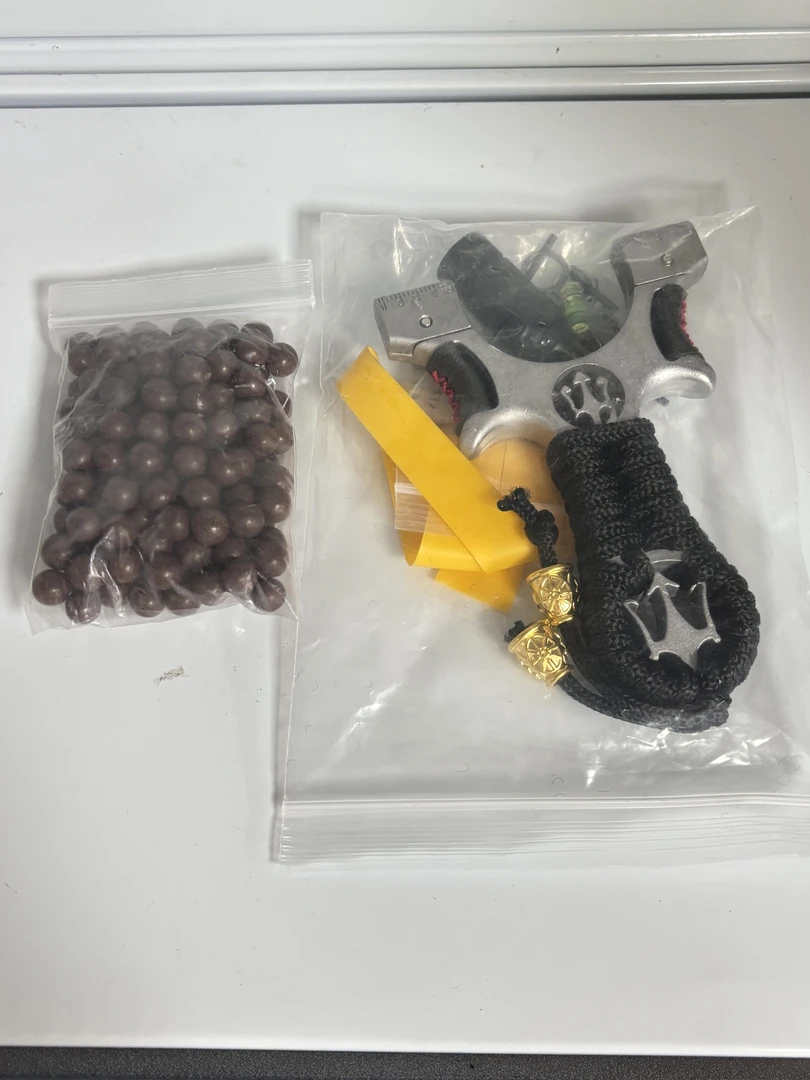 手动橡胶合金弹弓