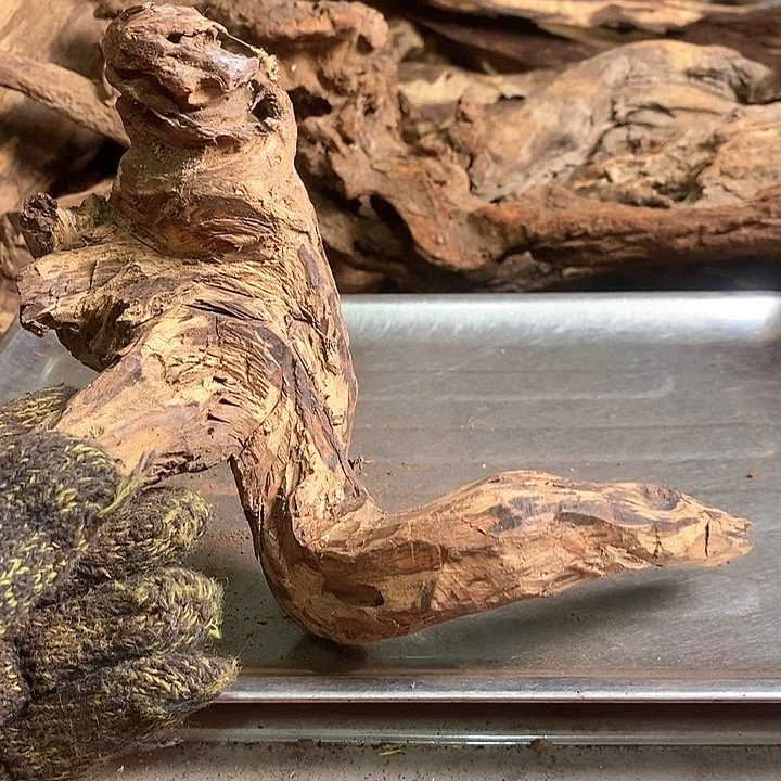 花梨木类阿****装海南黄花梨