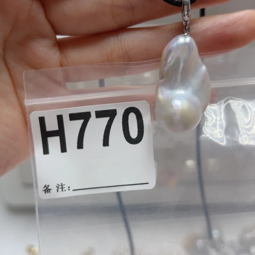 淡水珍珠颈饰未镶嵌