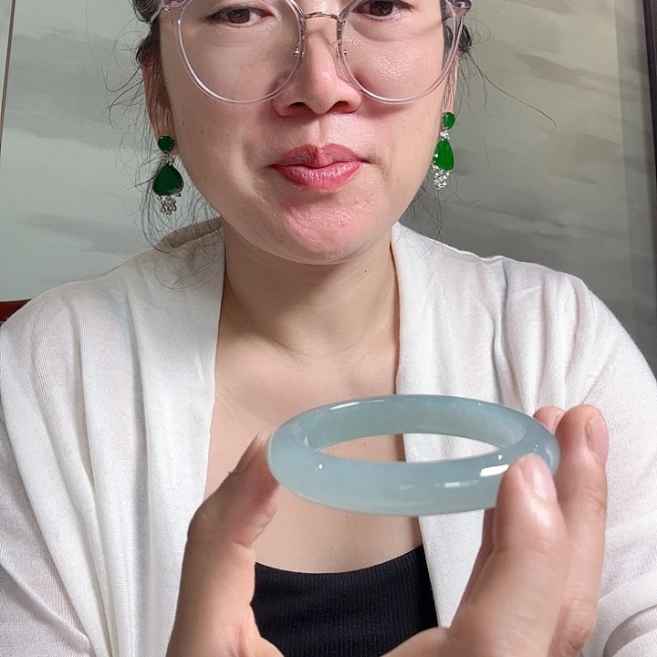 未镶嵌手镯翡翠天然缅甸翡翠手镯