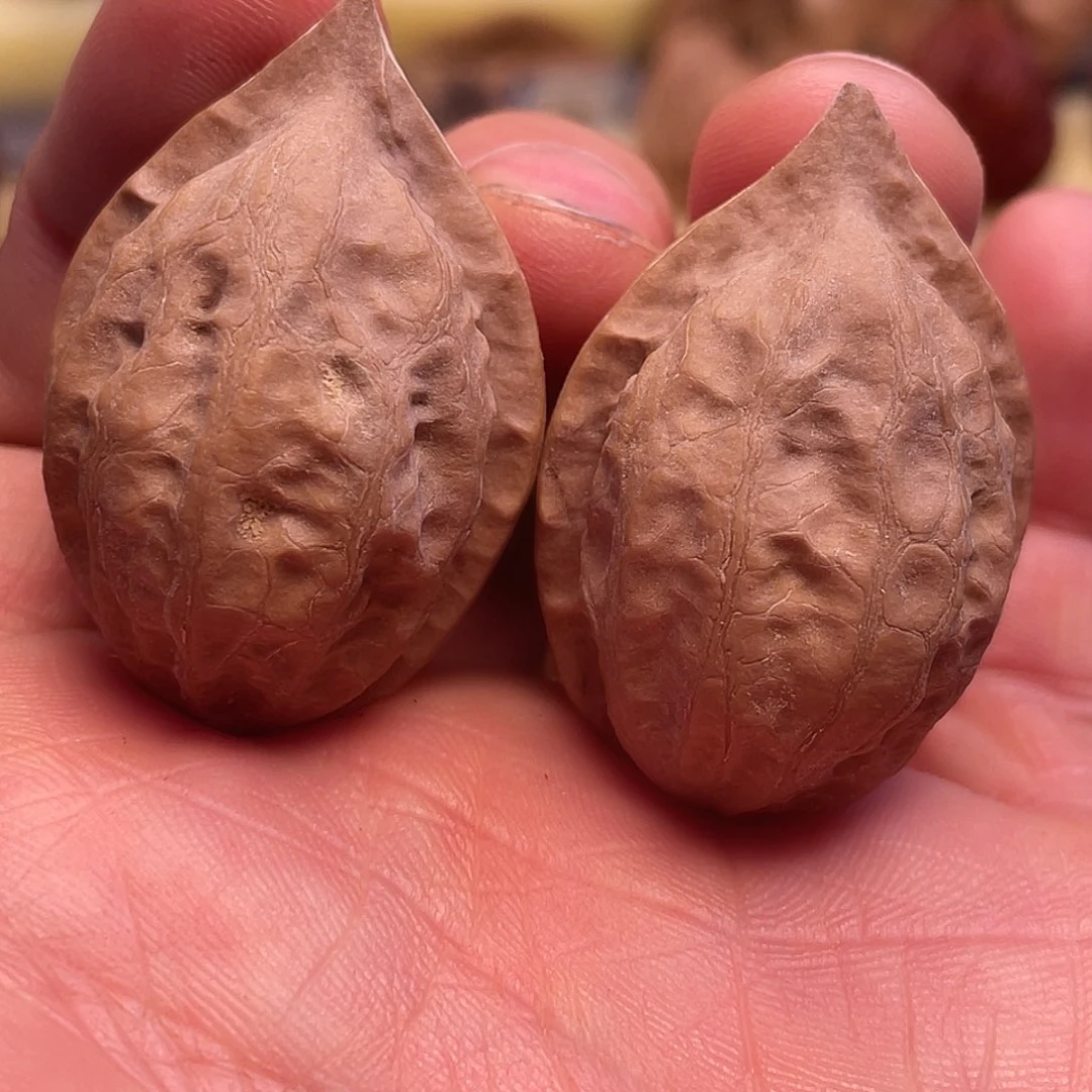 猴头核桃吊坠光头甲骨文文玩核桃17号