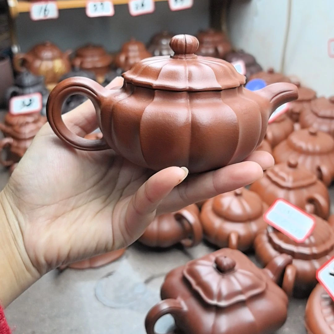 紫砂茶壶朱泥筋纹莲花210cc