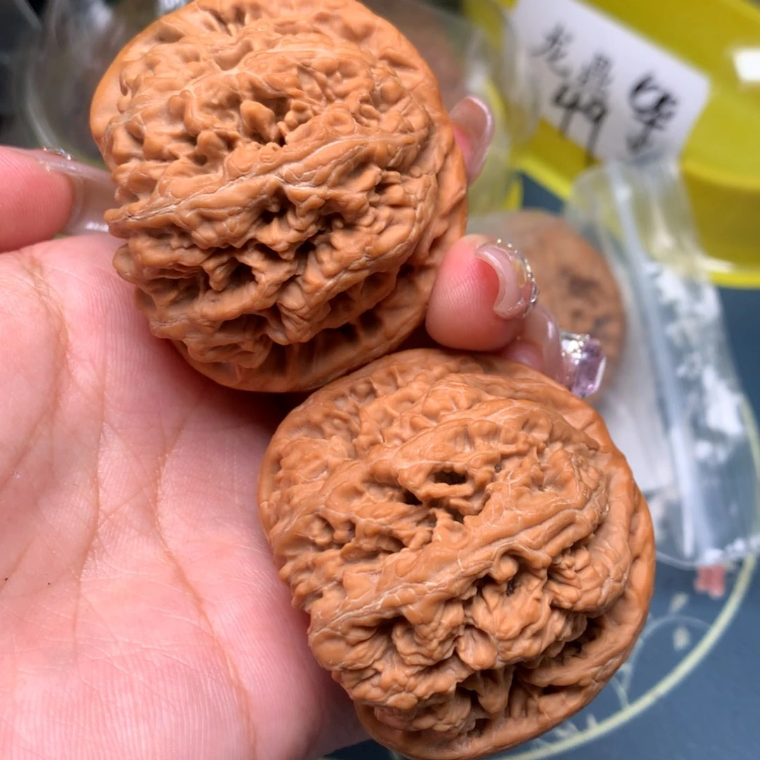 桃核把件48-21242-008