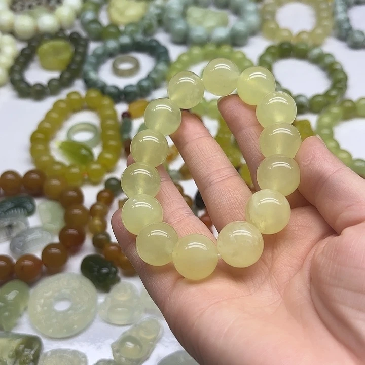 蛇纹石玉手串未镶嵌告*