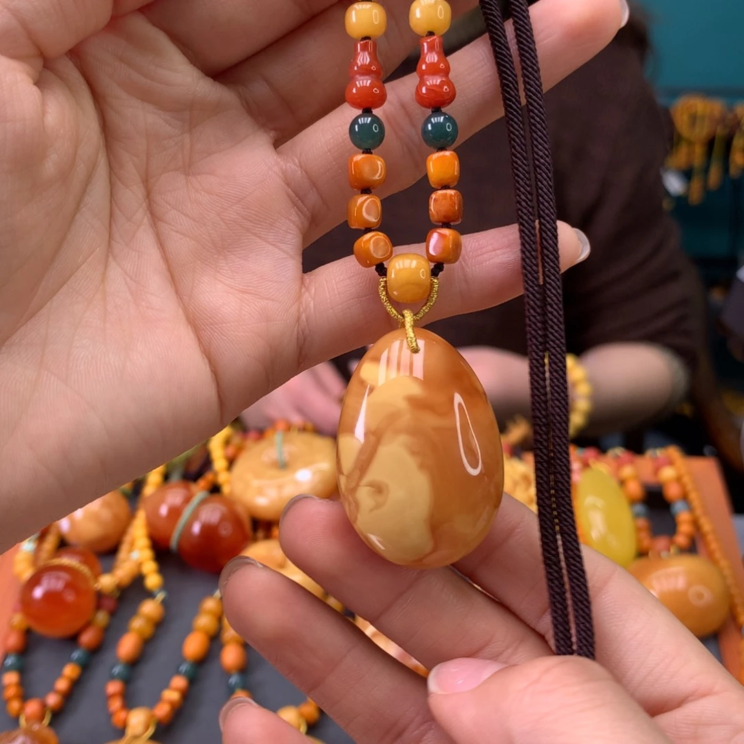 蜜蜡未镶嵌颈饰天然