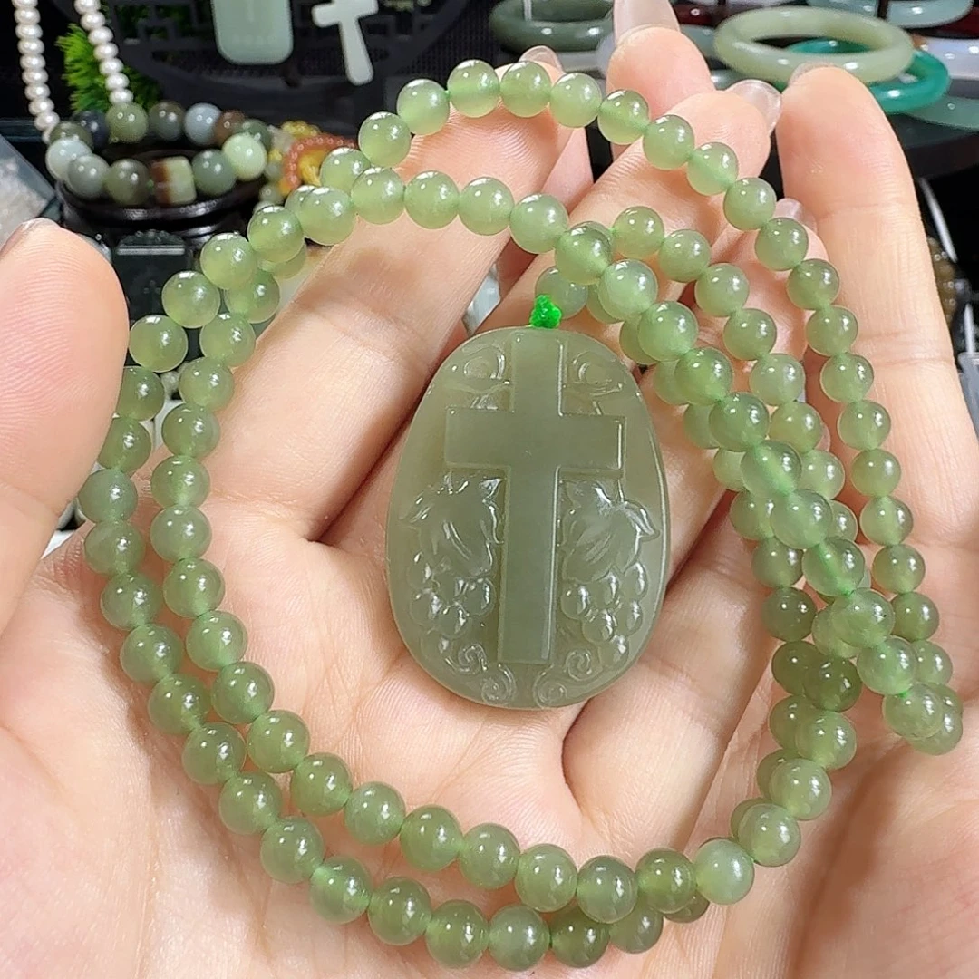 颈饰未镶嵌和田玉