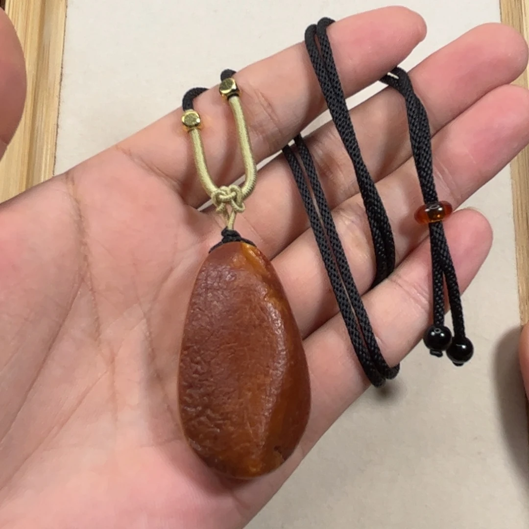 未镶嵌蜜蜡珠宝奇石