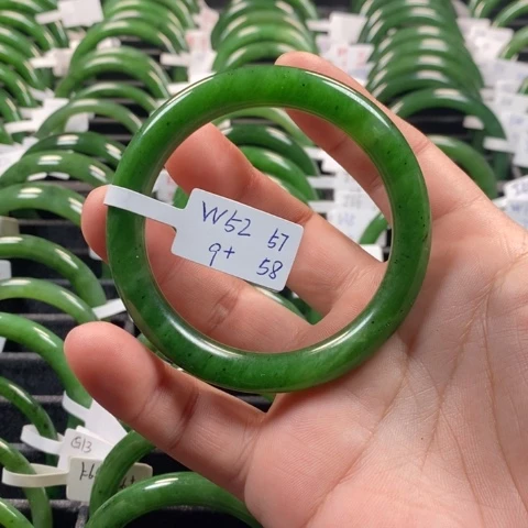 和田玉（碧玉）手镯未镶嵌小*儿