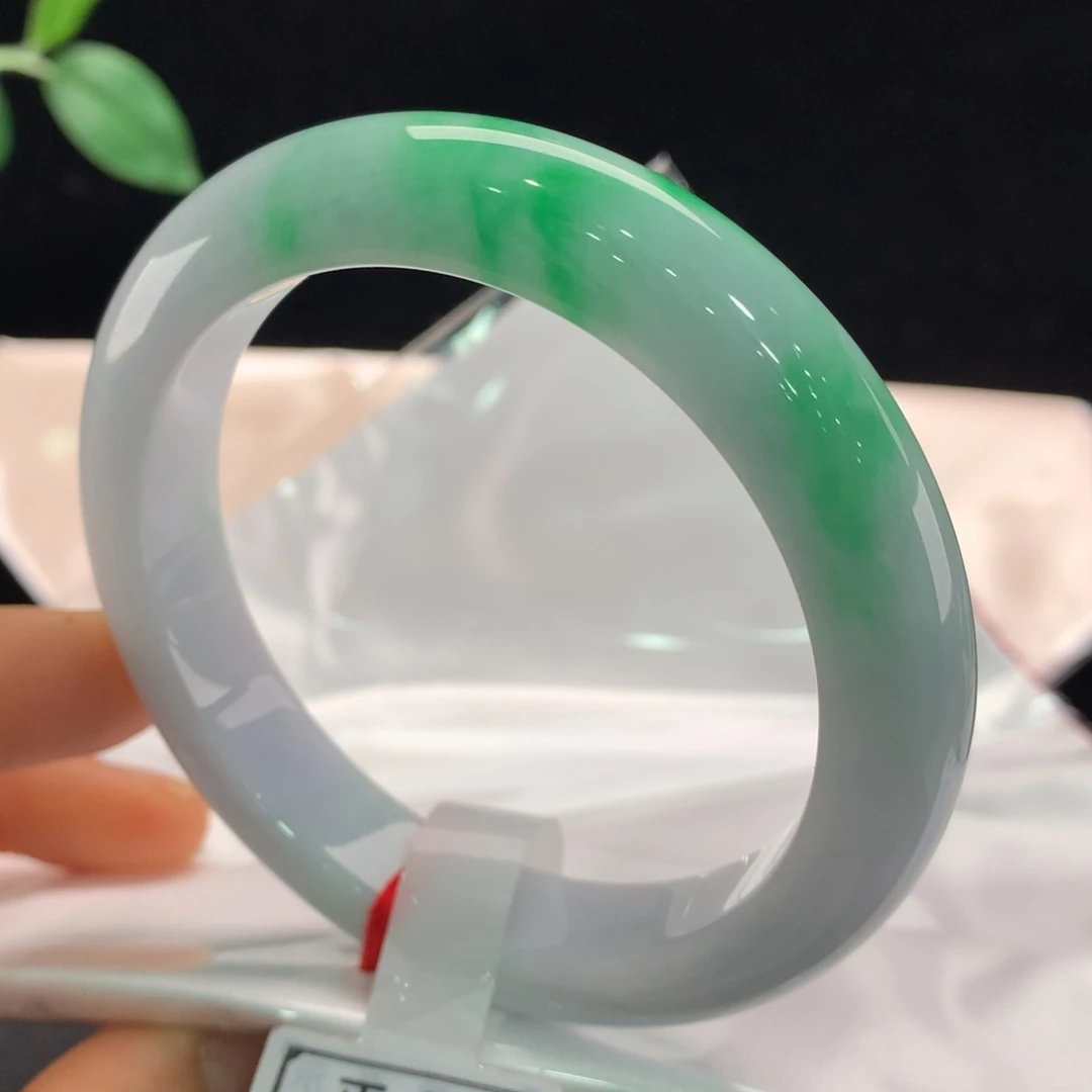 翡翠未镶嵌手镯0249