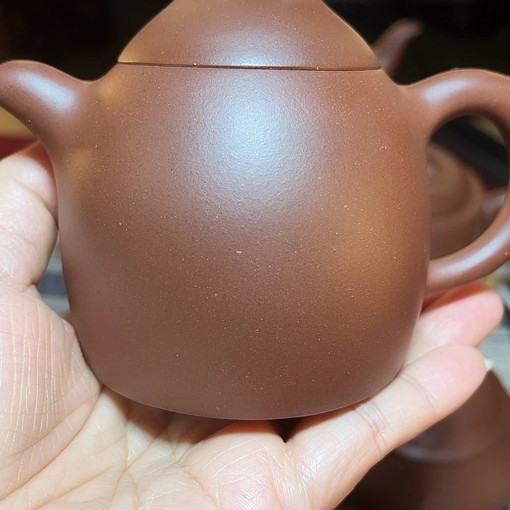 刘***意底槽青茶壶有点瑕疵