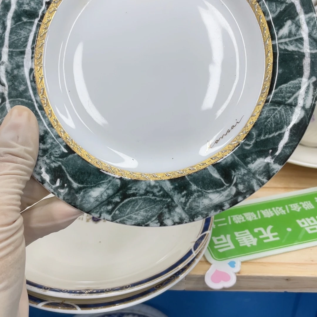 鹿屋家的美丽瓷器?****?