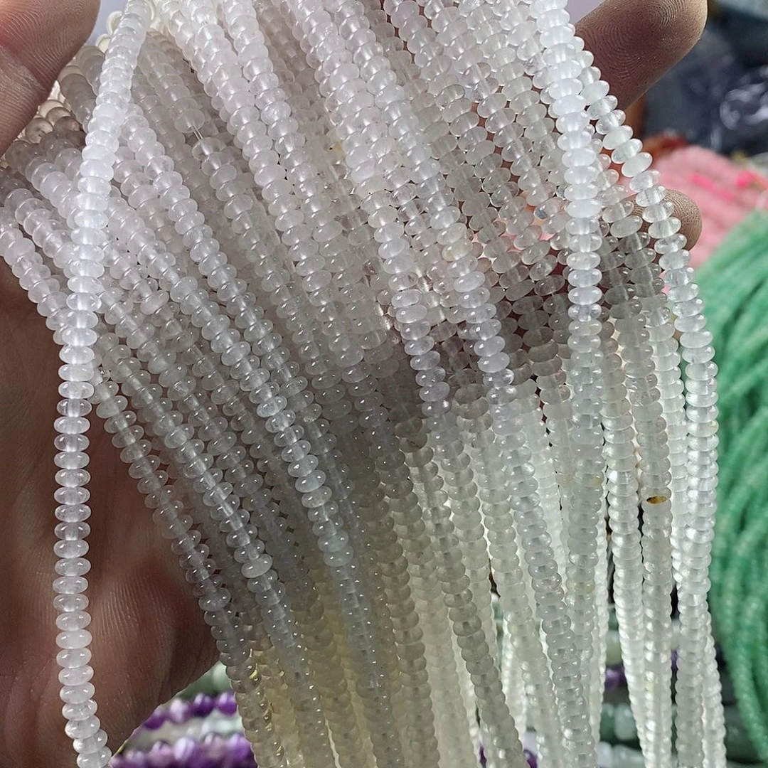 玛瑙/玉髓珠宝半成品未镶嵌一条天然2×4白水晶隔片